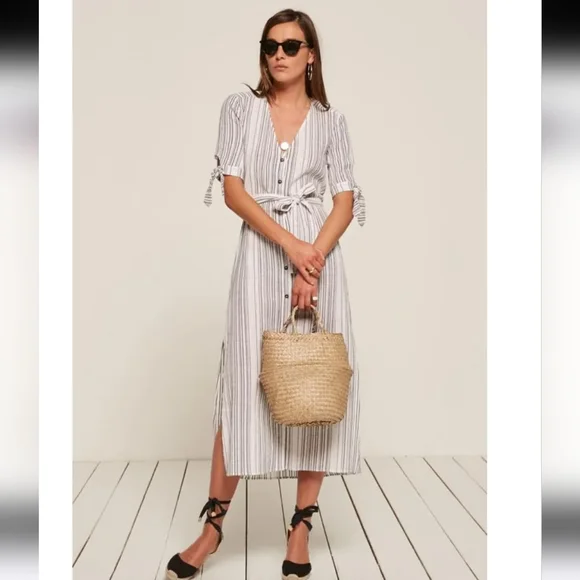 Reformation Striped Linen Dress Size Medium Without Belt - Picture 1 of 9